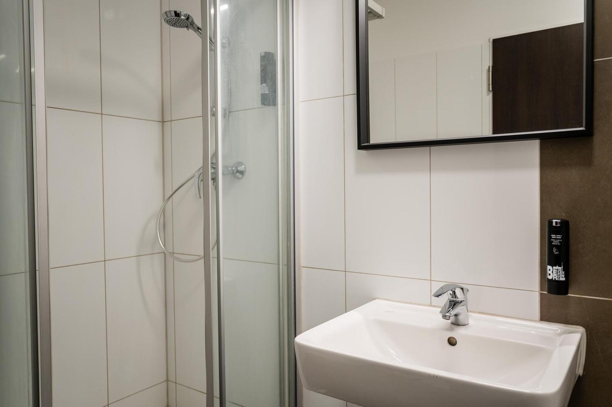 Apartmenthaus Berlin Neukoelln エクステリア 写真