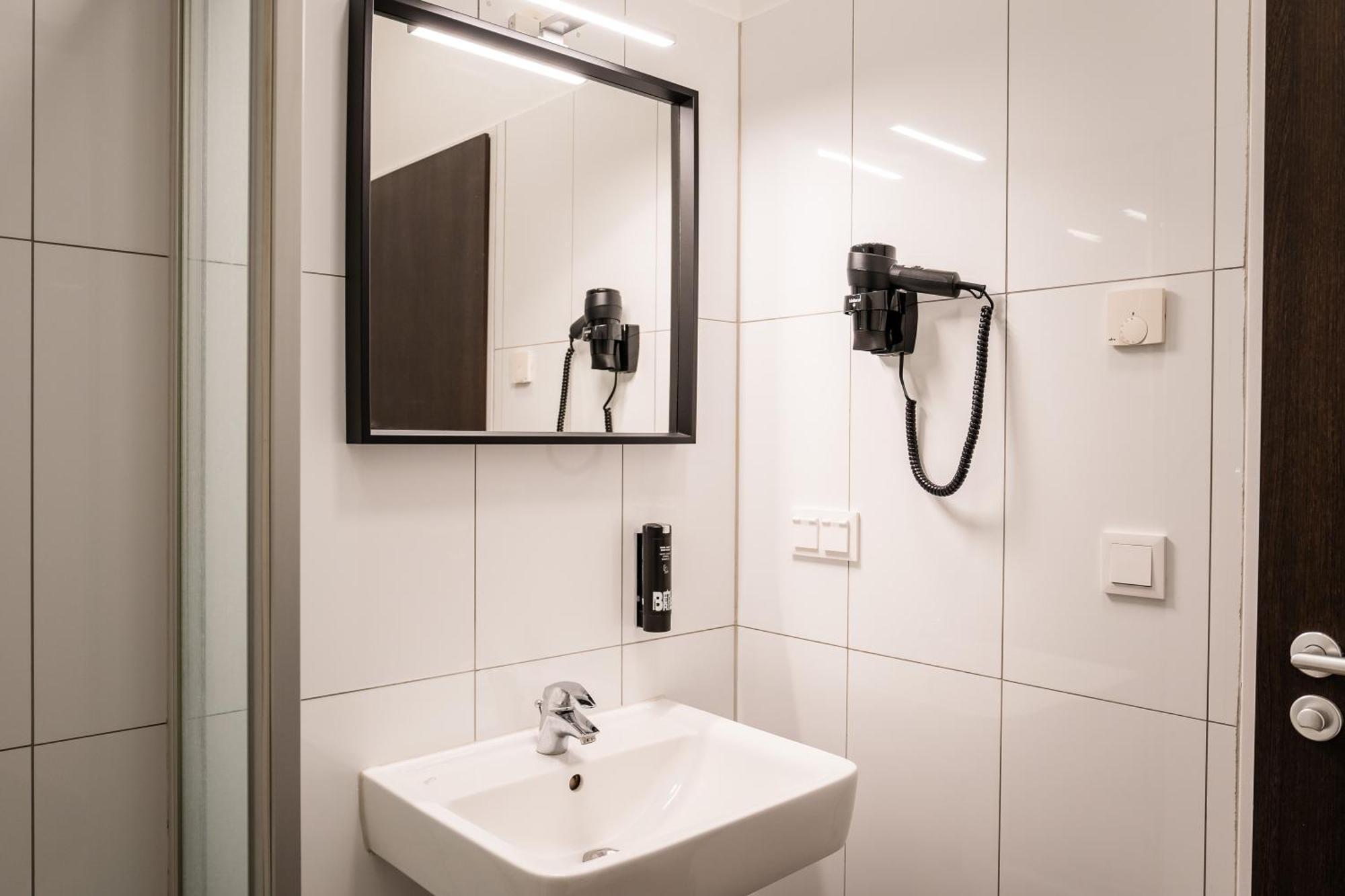 Apartmenthaus Berlin Neukoelln エクステリア 写真
